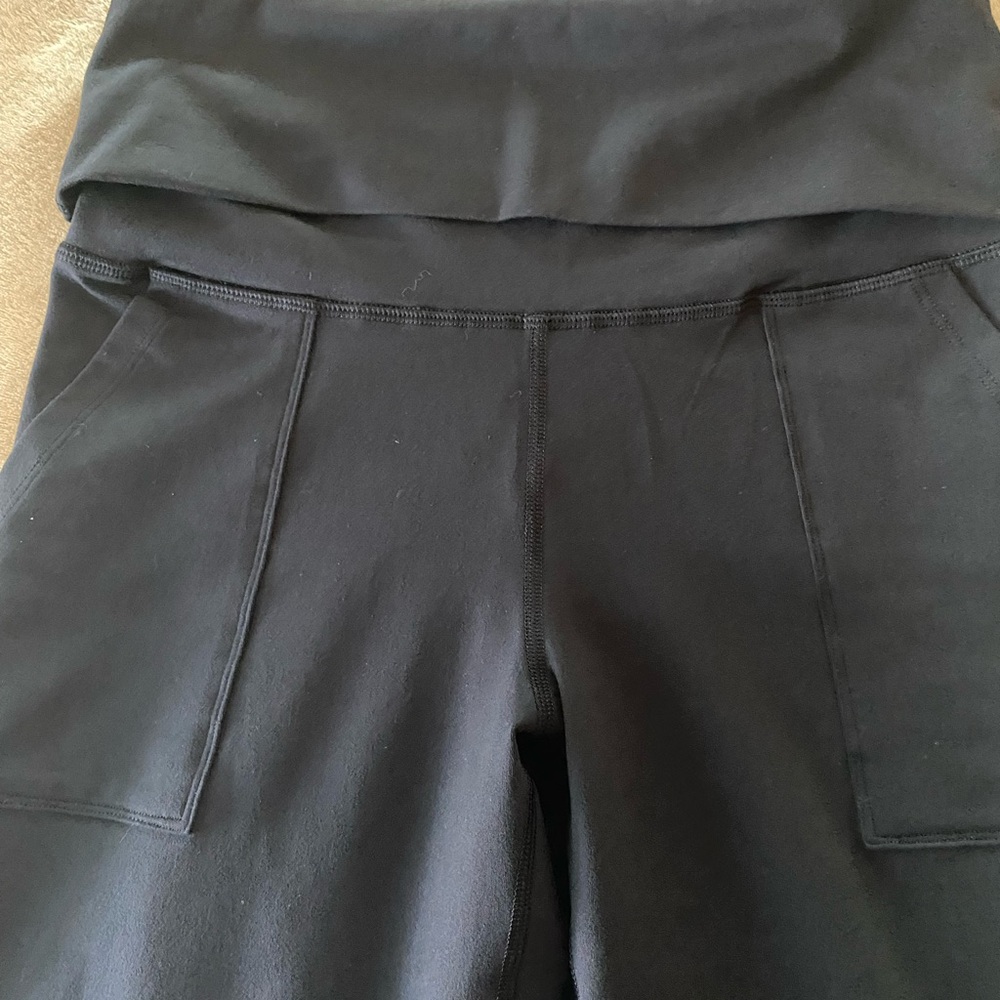 Aerie flared,yoga pants.(never worn)